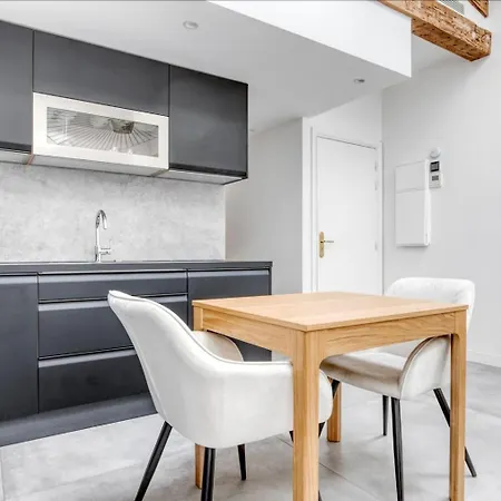Gorgeous Apartment, Fully-equipped Kitchen, Smart Tv - Check Profile *