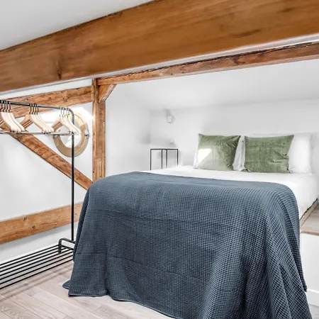 Gorgeous Apartment, Fully-equipped Kitchen, Smart Tv - Check Profile *